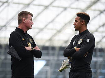 Unvaccinated Ireland players p...